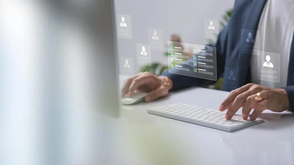 CRM לעסקים קטנים